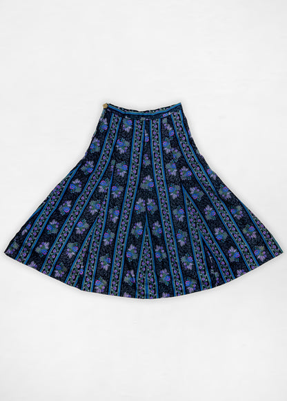 SWINGING COTTON SKIRT