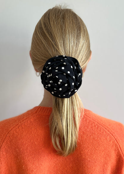 ROSE HAIRCLIP POLKA DOTS