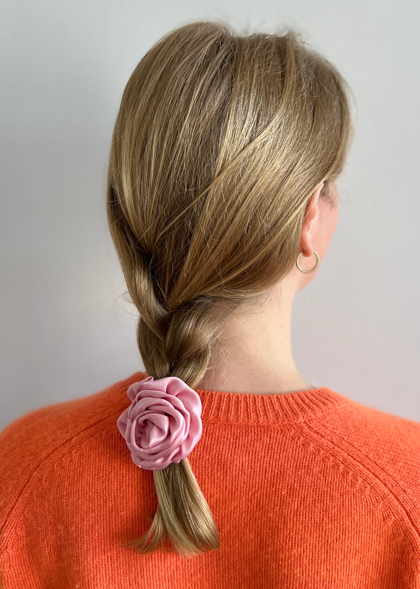 ROSE HAIRCLIP